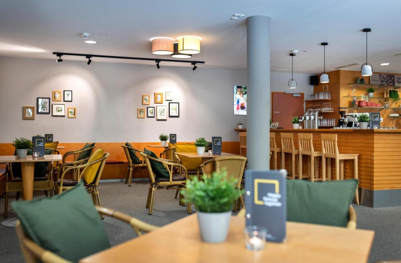 Jufa Hotel Bruck An Der Mur - Im Weitental ภายนอก รูปภาพ