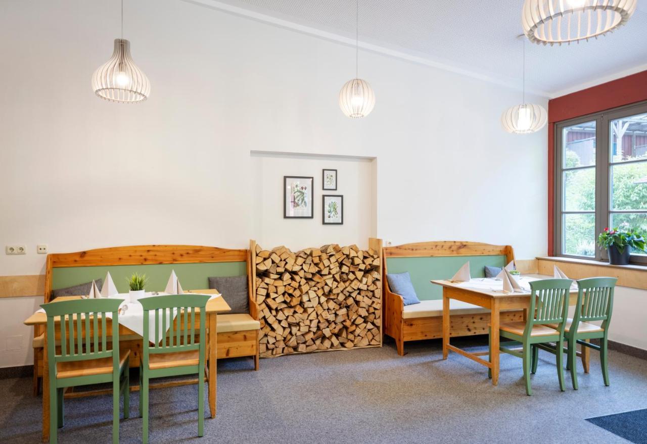 Jufa Hotel Bruck An Der Mur - Im Weitental ภายนอก รูปภาพ
